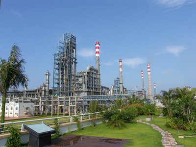 化工產品的廣泛應用及其社會影響